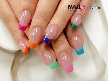 ネイリックス アヴェニール(NAILX avenir)/ビビットカラーフレンチ
