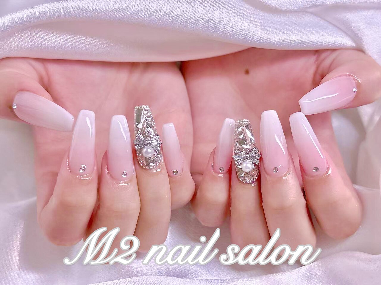 ネイルチップ　オーダー白グラ　埋め尽くし　ワンホンネイル　ベイビーブーマー ベイビーブーマー 白グラ 埋め尽くし オーダーネイルチップ