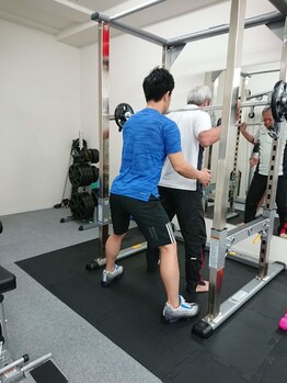 ジム・パーソナルトレーニング・加圧