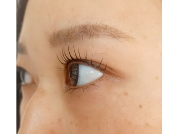 アイ シャイン(eye shine)/パリジェンヌ