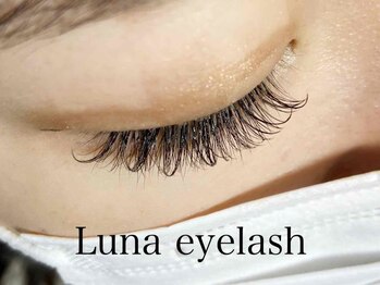 ルナアイラッシュ 池袋店(Luna eyelash)/ボリュームラッシュ 300本