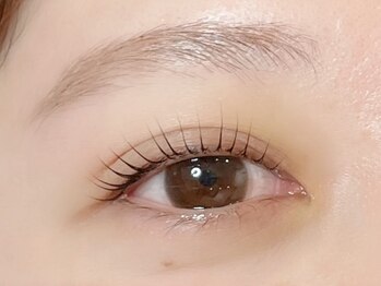 ハール(haar)の写真/【次世代まつ毛パーマ☆ラッシュリフト】ナチュラルな仕上がりでボリュームUP！美しいカールがずっと続く♪
