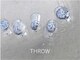 スロウヌーヴ(THROW neuve)の写真
