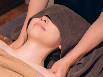 もみかる 上越店の写真/【デスクワークでガチガチ肩こりの方へ】月1のケアに!通うことで疲れにくい身体に★お仕事帰りなど気軽に◎