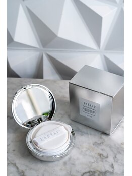 ベルエクラ(Bel Eclat)/グロウファンデ¥13,200/シミ