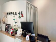 受け付けはヘアサロンにて行います。