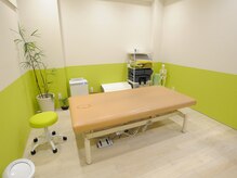 夙川つつい整体院/施術室