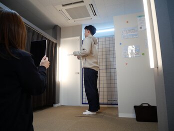 キンマク 松戸常盤平院(KINMAQ)/精密機器を用いた姿勢検査