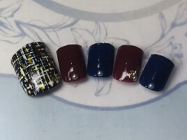 カラフルツイードネイル