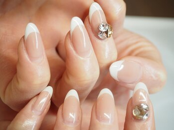 トレボー 桜ヶ丘店/バーチャルフレンチネイル