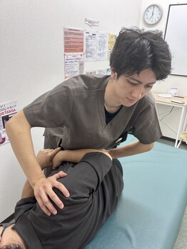 整骨院 庵の写真/《駐車場/キッズスペースあり》忙しい男性も通いやすい◎60分¥3,850で充実＆整体デビューの方も♪