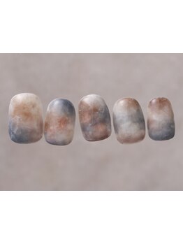 付け替え時オフ無料のメニューがあるサロン