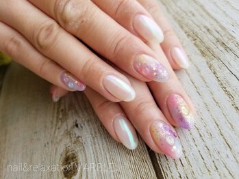 ネイルアンドリラクゼーション マーブル(MARBLE)/つけ放題￥７７００