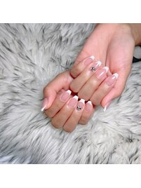 上品フレンチネイル♪