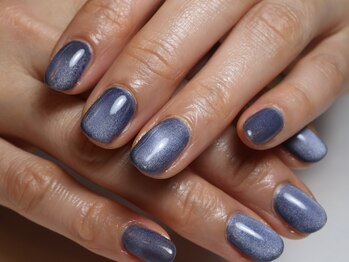 クロ(KURO)/青マグネット/柳津ネイルサロン