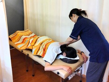 心香(シンコウ)の写真/【リピ続出】施術後軽さがクセになる♪院長が状態を確認し、電気施術+もみほぐし+フットエアー60分3,000円!