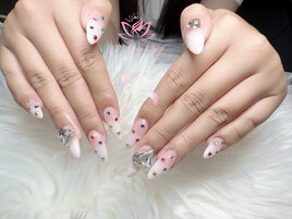 持ち込みデザイン◎つけ放題