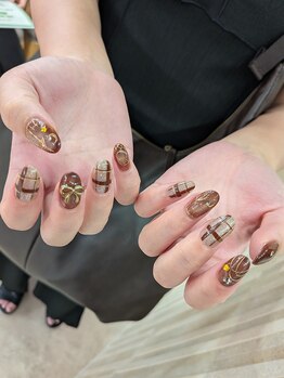 ペルシャ 坂戸駅前店(Persian)/ブラウンカラーの秋ハロウィン♪