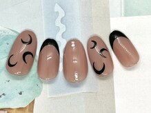 サニーサイド ウィズ マキア 茅ヶ崎店(Sunnyside with MAQUIA)/韓国ムーンネイル