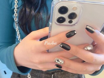 パシャ(Pasha)/ブラック×クリスタル