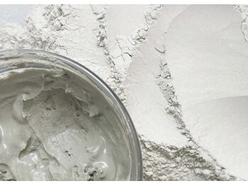 シエンヘッドスパ(sien headspa)/フランス産のクレイを使用
