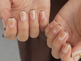 秋チーク細フレンチネイル