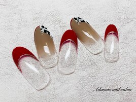 個性派アニマル柄ネイル