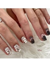 ミア(Mia)/アシメデザイン