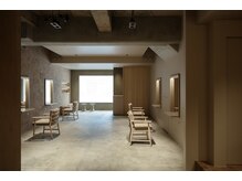イェニ(YENI)の雰囲気（一階は美容室になります。）