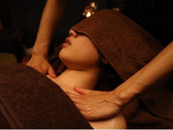 ブレス(Bless)の写真/毎日働きすぎている身体を休めてエナジーチャージ！足の先から頭まで全身丁寧にほぐしてリラックス♪