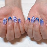 サロン ド トレス(SALON DE TRES)