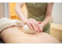 インフィニティ(infinity)/＜施術＞ハーブボール