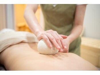 インフィニティ(infinity)/＜施術＞ハーブボール