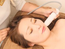 ビアル(VIALU)/小顔ケアてお顔のお仕上げを！