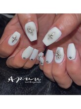 アピュ(APUU)/ホワイトネイル
