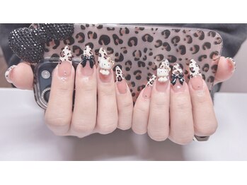 シーシー ネイル アンド アイラッシュ(CeCe Nail&eyelash)/ヒョ柄 キティー