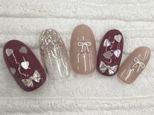 ハニービービー(Honey Bee Bee)/ハートホロネイル