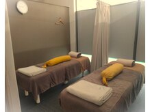 あしカラダ 国際通り店/店内