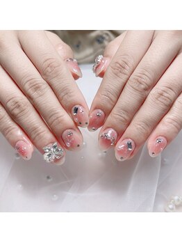 シーシーナナ ネイルサロン(CC NaNa Nail Salon)/キラキラネイル持ち込みデザイン