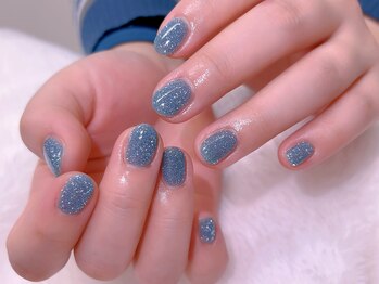 アイリス(Iris)/フラッシュネイル￥3990