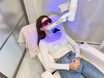 ホワイトニングショップ 所沢店の写真/【特別な日に輝く笑顔を！】ブライダルや成人式向けのホワイトニングコースをご用意☆
