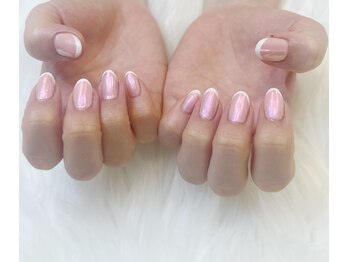 リオ(RIO)/フレンチネイル