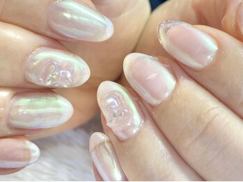 タムタム 市川(tamtam)の写真/【可愛さ、華やかさで指先を彩る♪】肌馴染みの良いネイルで手元を美しく!ワンホンネイルなどトレンド感◎