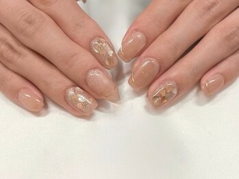 ブラン(BLANC)/キラキラハートネイル