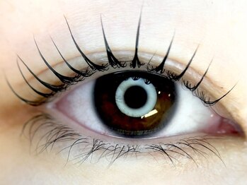 アイマイミー(i my me.)の写真/本質を知る大人のための「贅沢標準ケア」◎15年の経験が宿る丁寧な手仕事と、一切妥協のない誠実な施術を