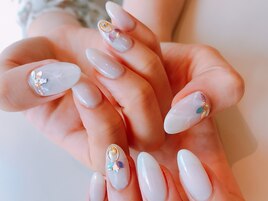 リーフホロネイル