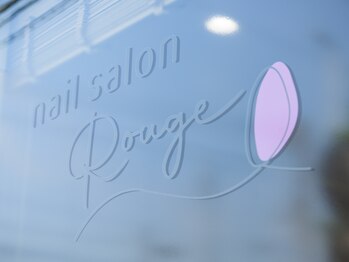 ルージュ(.Rouge)/ガラスサイン