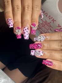 ゼブラ・ヒョウ柄