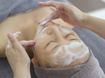 ルフレ(reflet)/≪REVIハーブピーリング≫