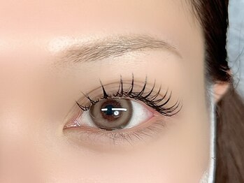 バイエミー(by emy)の写真/【完全個室】贅沢ケア付きマツエクでリピーター続出！まつ毛を労りながら、しなやかで美しいまつげへ♪